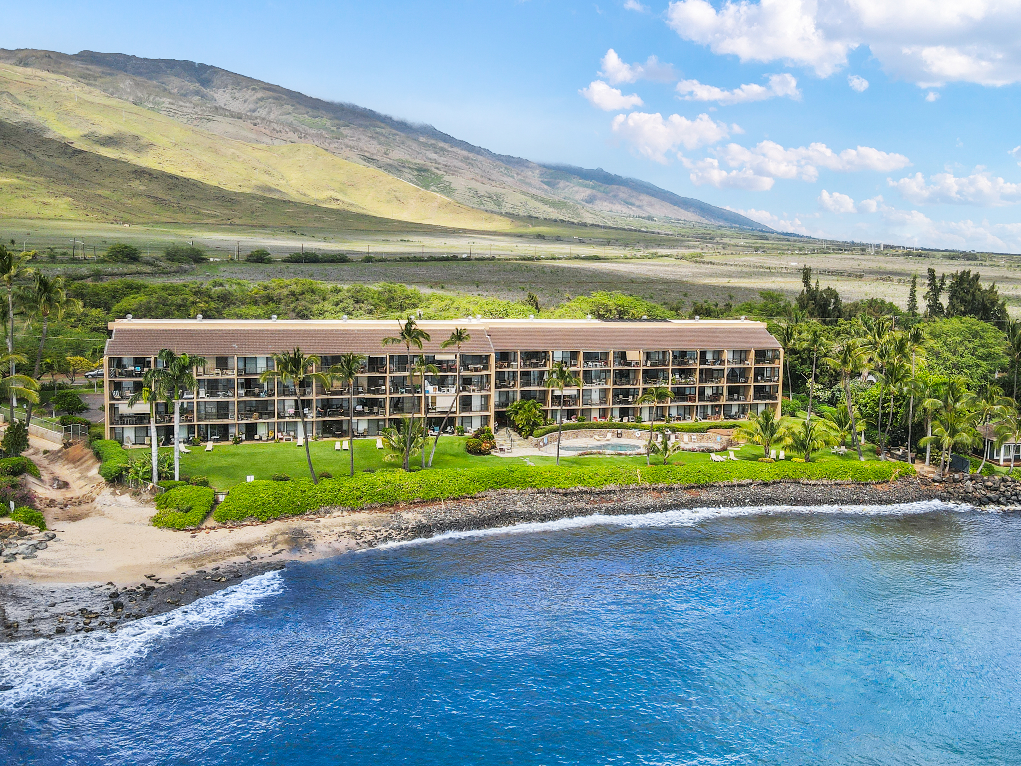 Oceanfront Honeymoon Suite drone view